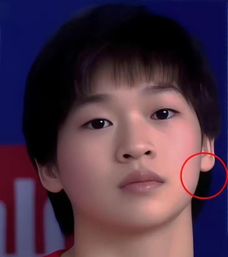 TheShy回归赛场，战术调整首场状态亮眼，加拿大队观众沸腾！